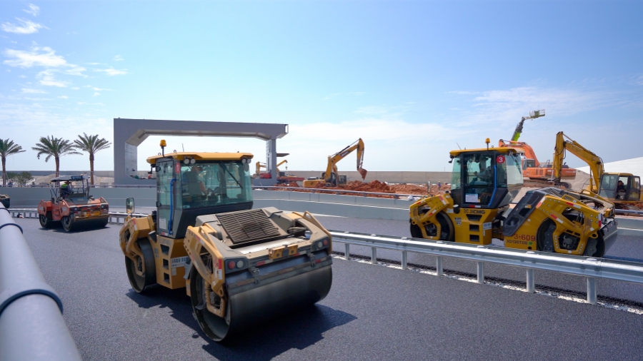 有片丨最新！深中通道全線瀝青攤鋪完成