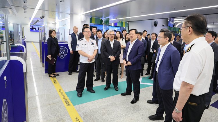 夏寶龍到橫琴粵澳深度合作區(qū)考察調(diào)研