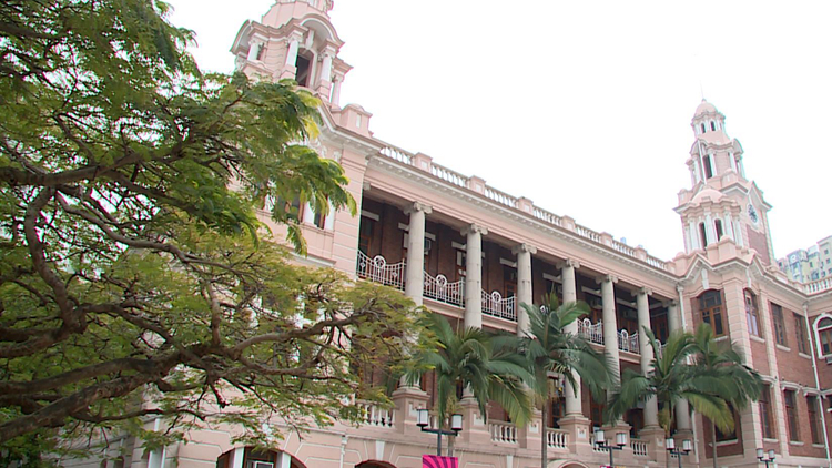 港大經(jīng)管學(xué)院學(xué)生被揭發(fā)學(xué)歷造假 郭玲麗斥欺詐違反誠信