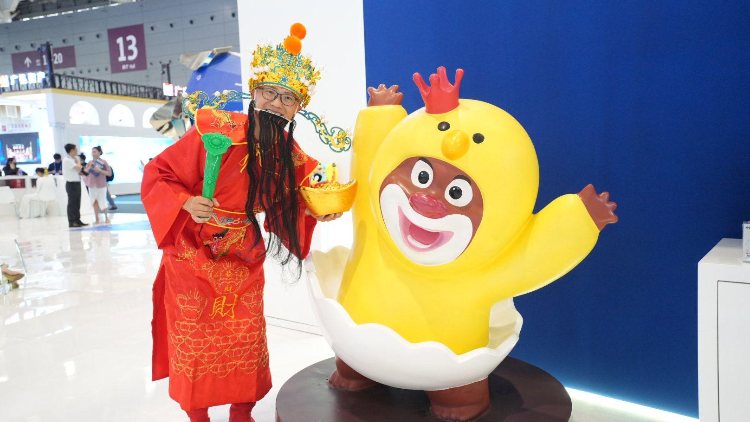 「財(cái)神爺」駕到！速來(lái)文博會(huì)邂逅你的「幸運(yùn)之星」