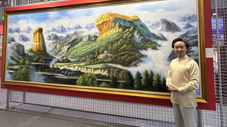 ?著名畫(huà)家創(chuàng)作《奮蹄》獻(xiàn)禮文博會(huì)20歲生日