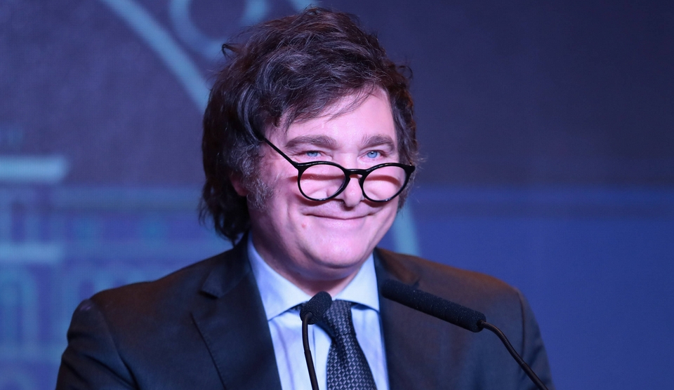 阿總統(tǒng)米萊新書被質(zhì)疑剽竊，「有幾十段內(nèi)容是『複製+粘貼』式抄襲」