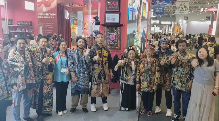 有片｜「歪果仁」文博會上為中國非遺打call 直呼「Very good」！