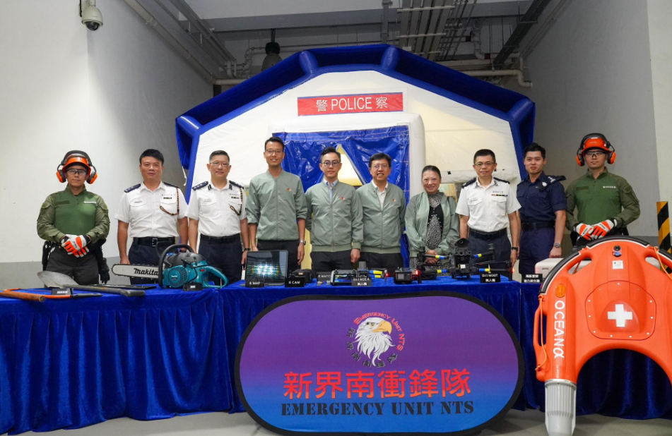 警方「木針」惡劣天氣演習(xí) 提升應(yīng)對極端天氣突發(fā)情況能力