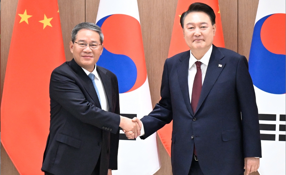 李強(qiáng)會(huì)見(jiàn)韓國(guó)總統(tǒng)尹錫悅