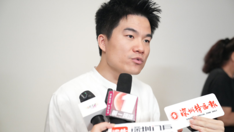 連播12小時(shí)，「深圳南山行」直播結(jié)束！ 董宇輝向深圳深情告白