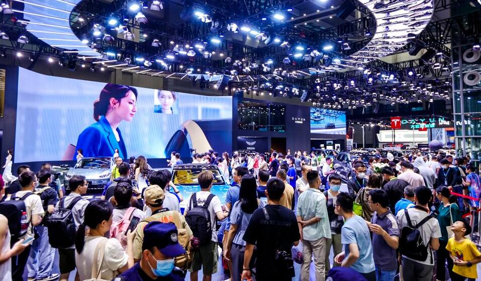 千餘款靚車亮相2024粵港澳大灣區(qū)車展 還有補貼等你來領(lǐng)