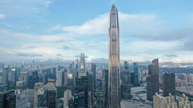 《光明日?qǐng)?bào)》發(fā)表長(zhǎng)篇通訊介紹經(jīng)驗(yàn) 深圳搶抓機(jī)遇逐浪藍(lán)色經(jīng)濟(jì)