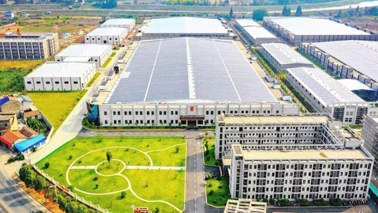 「中國(guó)棉紡織名城」華容：一根紗線連湖海