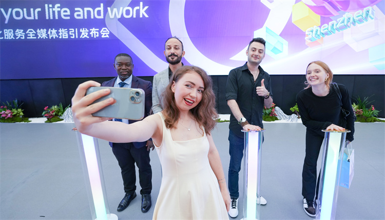 重點商戶可受理外卡率升至96%  深圳發(fā)布外籍人士便利化服務全媒體指引