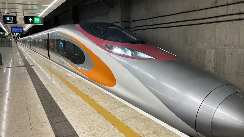 【來論】高鐵「夜發(fā)朝至」新模式：助力香港融入國家發(fā)展大局 提升商務(wù)出行便利