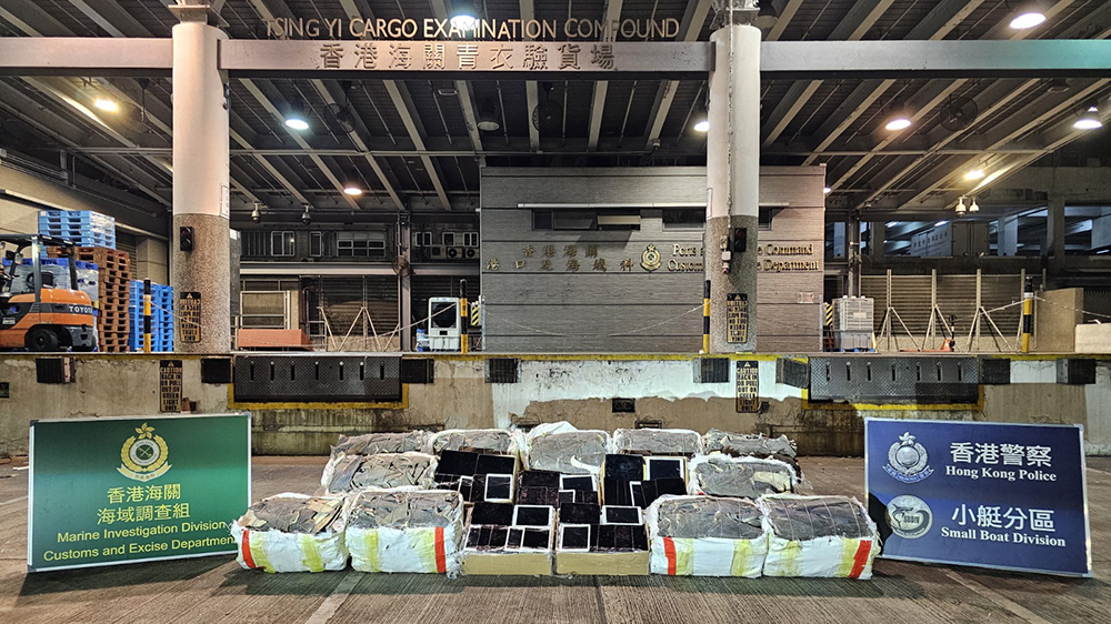 水警海關(guān)聯(lián)合打擊走私 檢獲市值210萬元魚翅及平板電腦