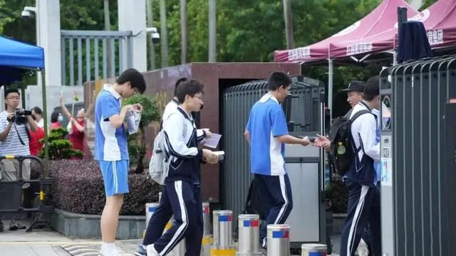 廣東高考物理試卷難度升級？官方解讀：避免機械刷題