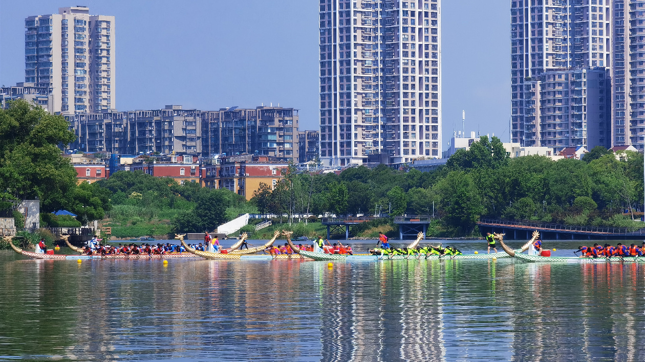 消費(fèi)節(jié)「遇見」端午 21家外資企業(yè)在寧賽龍舟