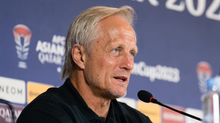 接替李金羽！港足前主帥安達(dá)臣執(zhí)教中甲球隊(duì)雲(yún)南玉昆