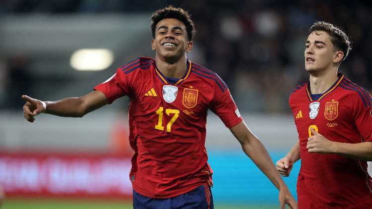 歐國(guó)盃前瞻B組：西克意三強(qiáng)惡戰(zhàn)可期 阿爾巴尼亞有力攪局