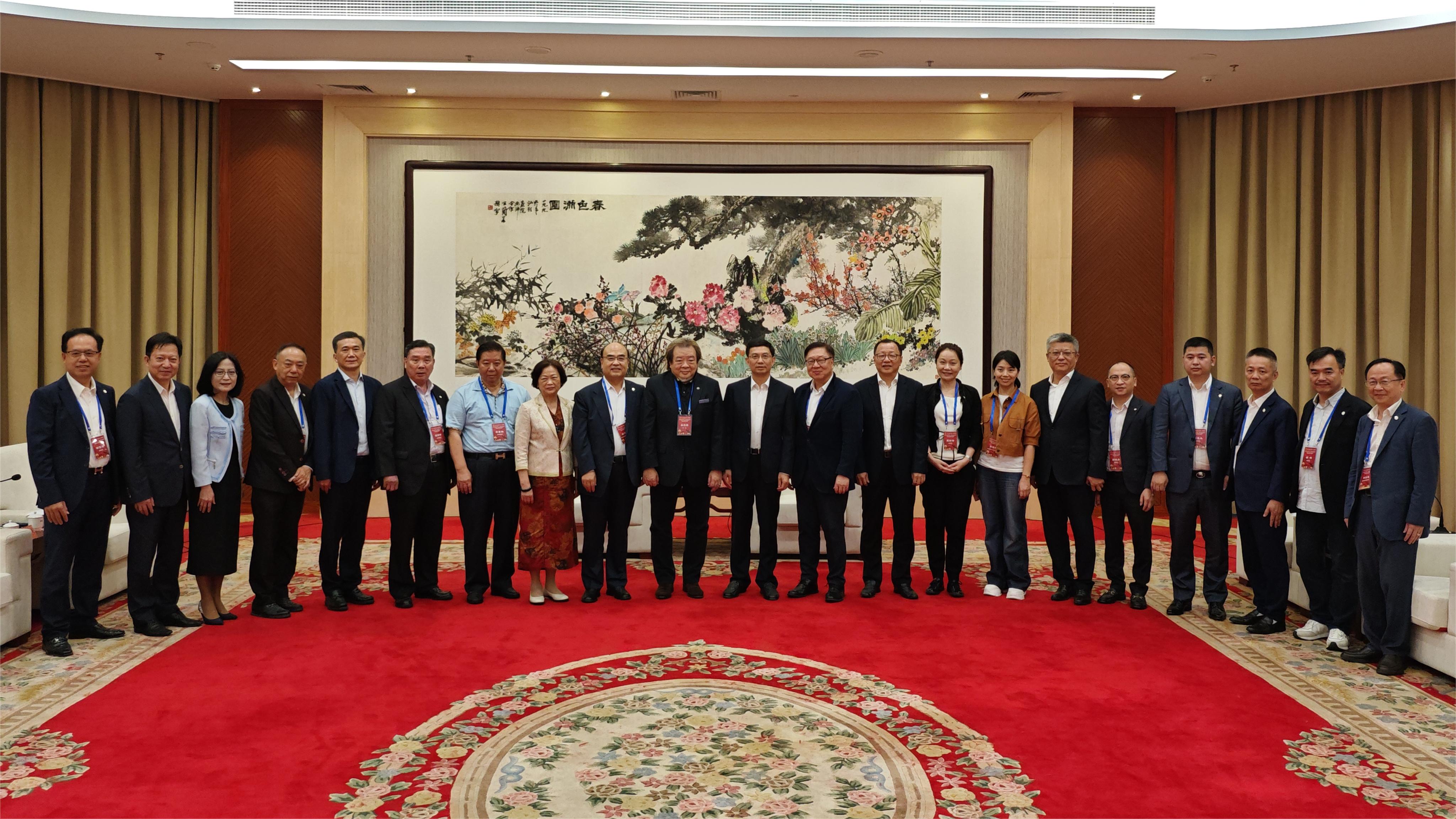 港區(qū)潮人聯(lián)會今啓程訪粵東四市