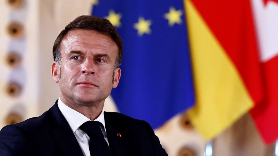 政治風險加劇 法國繼續(xù)股債匯三殺 法股中段大瀉近3% 歐元跌至6周低位