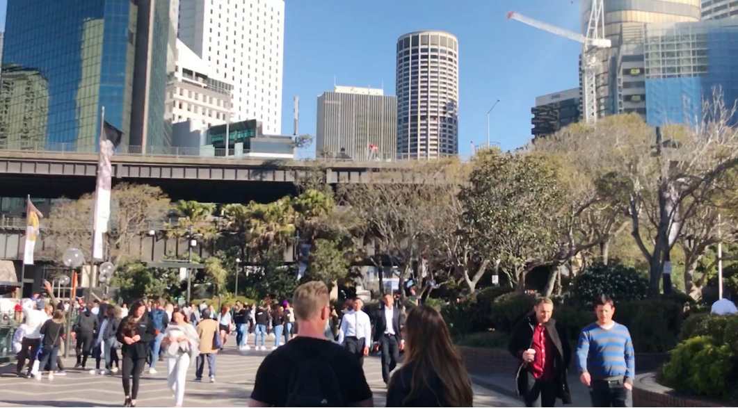 中國宣布將把澳大利亞納入單方面免簽國家範(fàn)圍