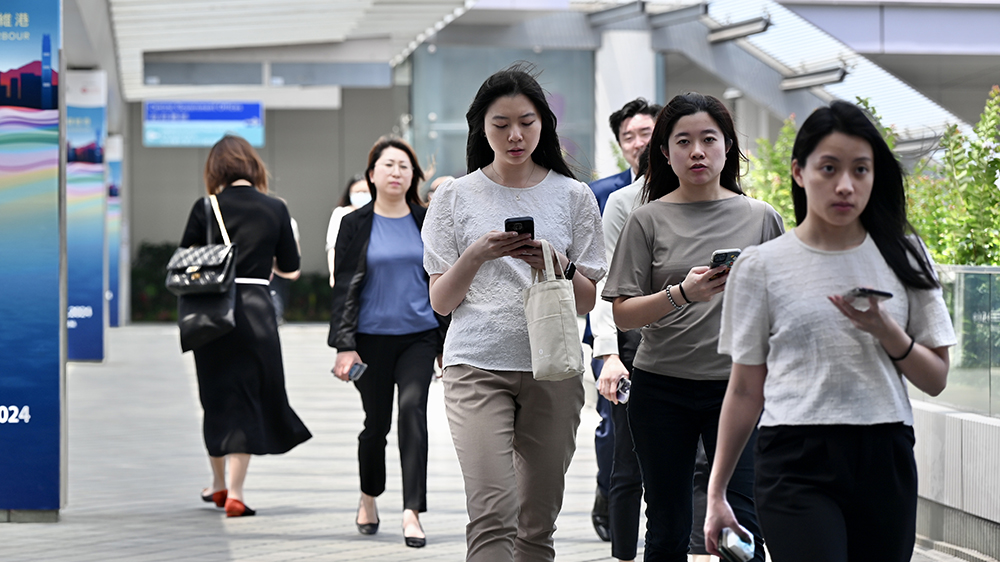 公務(wù)員守則更新 楊何蓓茵：難用考試檢驗(yàn)培訓(xùn)成果