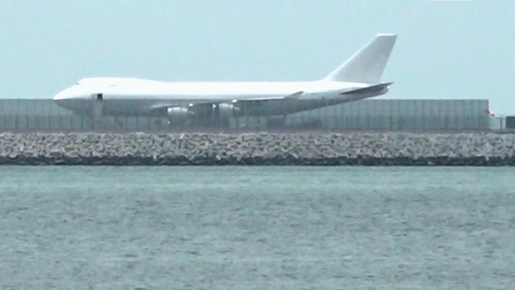 追蹤報道｜機(jī)場北跑道重開 恢復(fù)雙跑道運(yùn)作 逾180班航班延誤