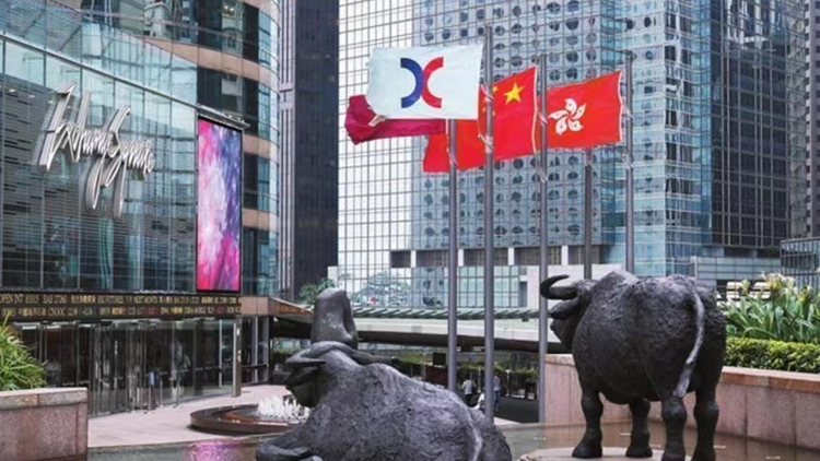 【開市焦點(diǎn)】港股高開140點(diǎn) 重上萬(wàn)八關(guān)