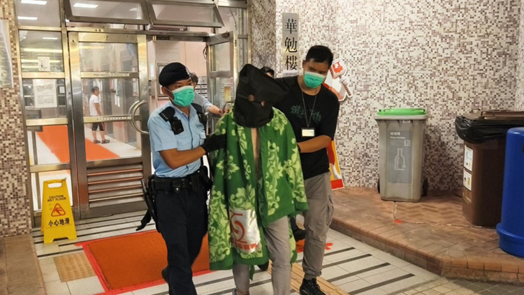 中年漢揮拳毆打女友 女子昏迷不醒 當(dāng)場(chǎng)死亡