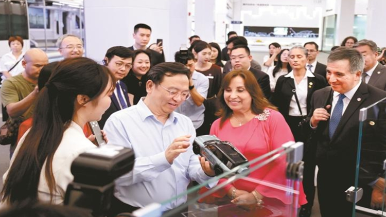 秘魯總統(tǒng)博魯阿爾特：「深圳企業(yè)給世界帶來機(jī)遇」