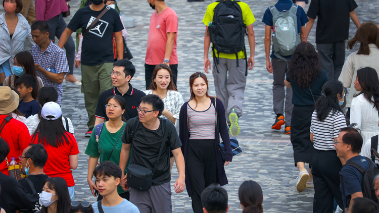 林健鋒歡迎提高內(nèi)地旅客免稅額 促旅發(fā)局及業(yè)界做好宣傳