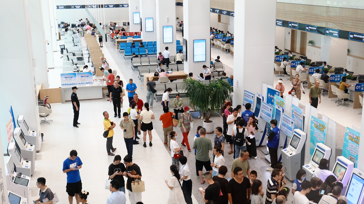 服務(wù)更貼心！珠海市民服務(wù)中心正式啟用