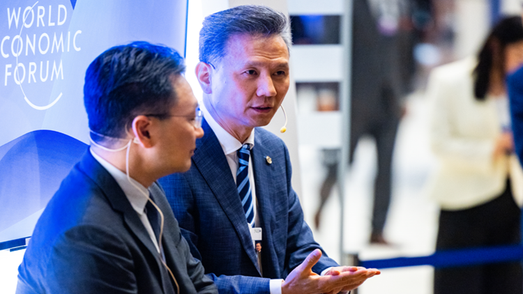 中國(guó)平安郭曉濤：金融產(chǎn)品融合養(yǎng)老服務(wù)滿足銀髮需求  市場(chǎng)現(xiàn)狀：提前規(guī)劃養(yǎng)老財(cái)務(wù)意識(shí)薄弱、養(yǎng)老服務(wù)呈碎片化兼質(zhì)量參差