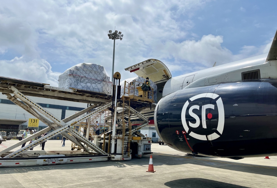 深圳機(jī)場持續(xù)加密東盟、歐盟貨運(yùn)航線  在深運(yùn)營全貨機(jī)貨運(yùn)航司已達(dá)30家