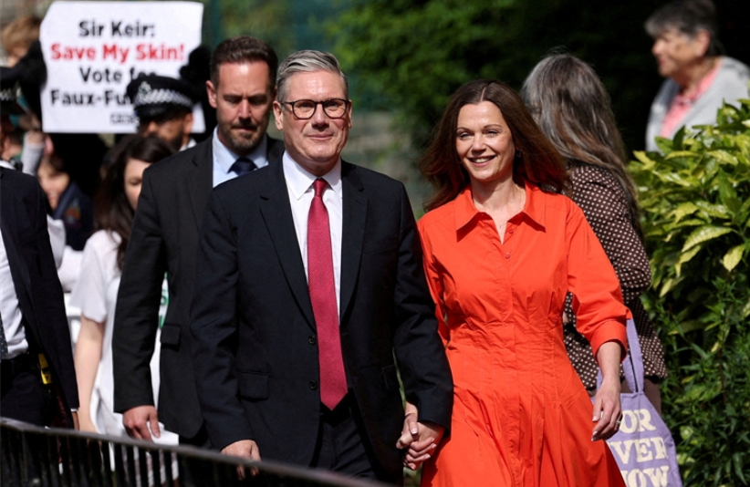 國際觀察丨「斯塔默海嘯」將把英國推向何方？