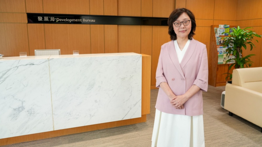 甯漢豪﹕精簡地契續(xù)期程序便民利商