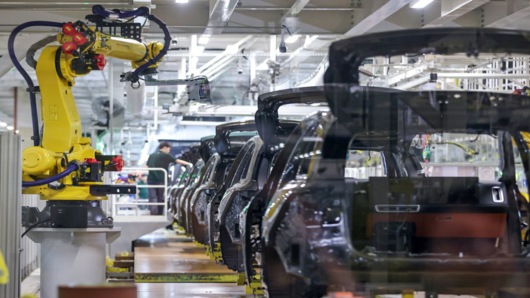 ?2024年上半年中國新能源汽車保有量達(dá)2472萬輛