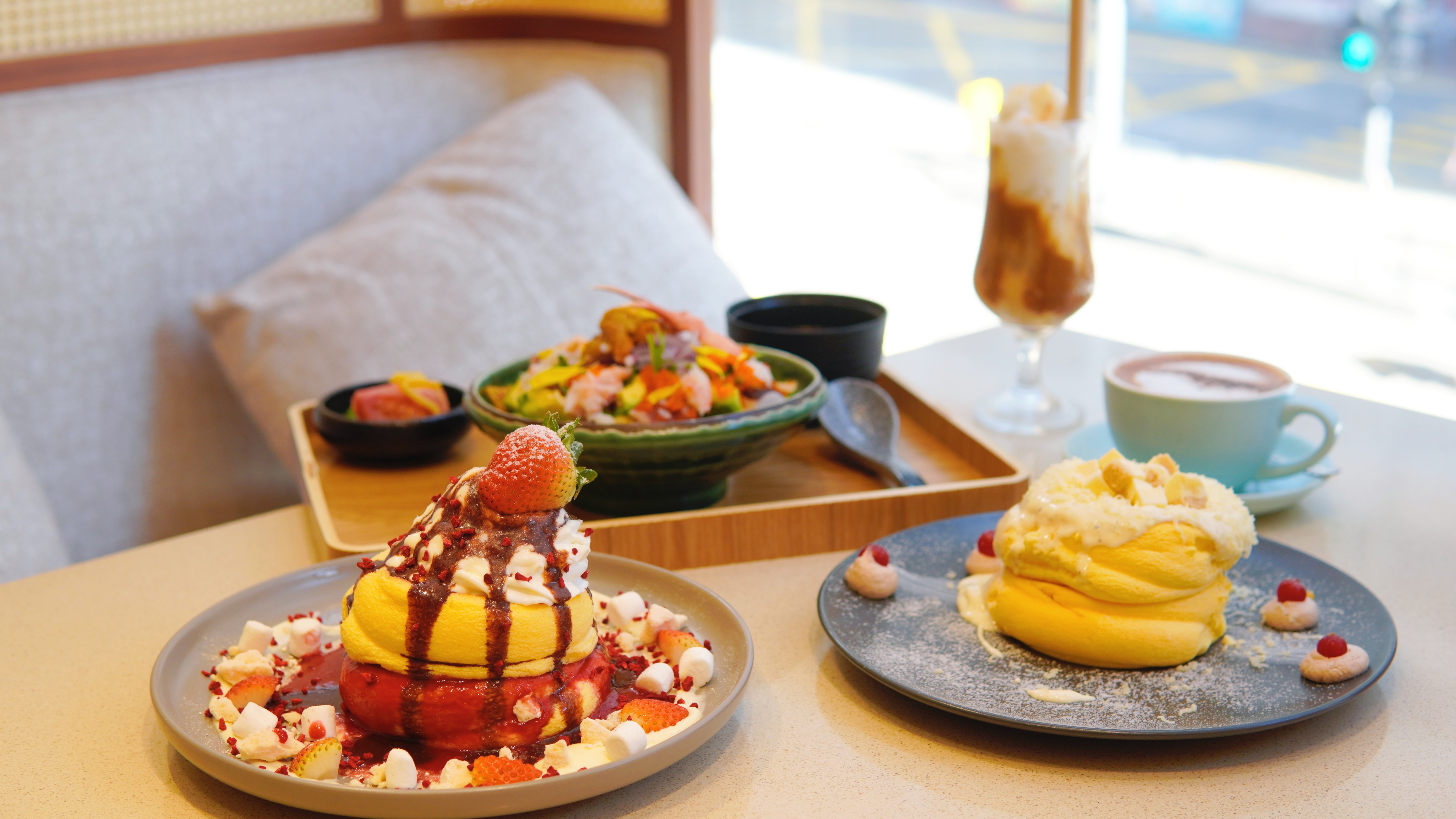 【美食】夏日打卡甜點(diǎn)！鹹甜梳乎厘班戟及夢(mèng)幻清新特飲