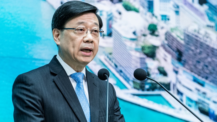 李家超：一對赴港大熊貓已選定