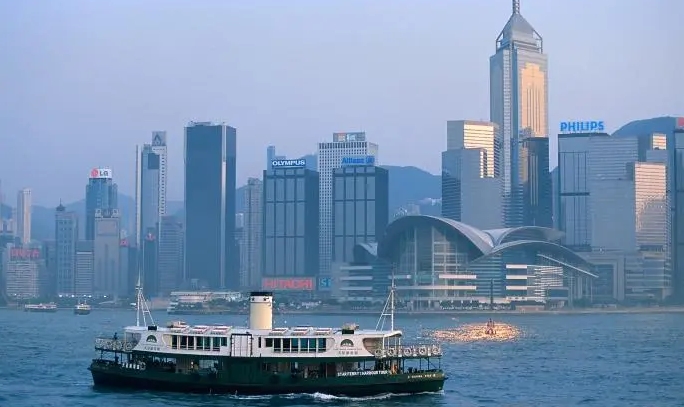 【熱點(diǎn)熱話】堅(jiān)持以人民為中心 香港期待改革