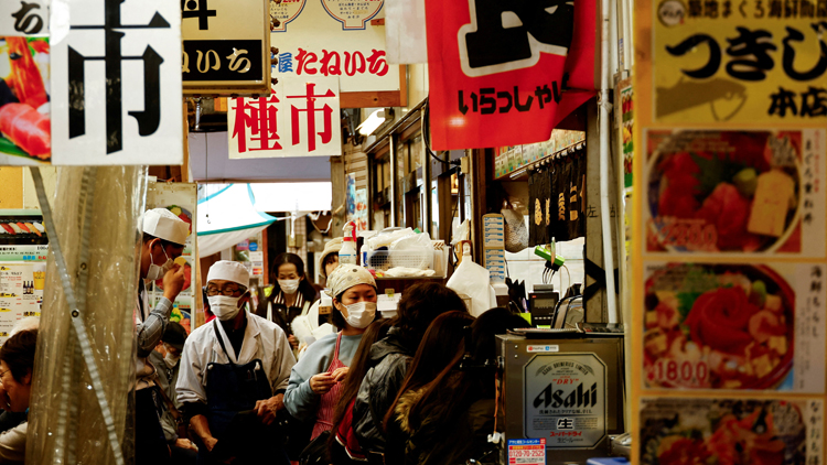 日?qǐng)A貶值成催化劑 上半年訪日遊客1778萬(wàn)人次創(chuàng)新高