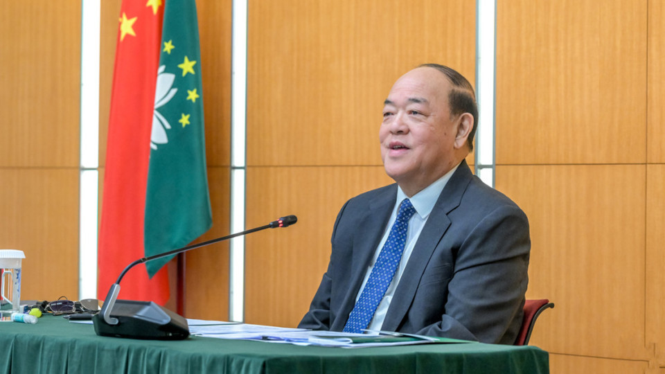 賀一誠(chéng)延長(zhǎng)休假10日 澳門(mén)新聞局：特首例行體檢並接受診療 情況良好