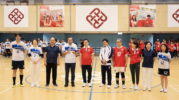 梁君彥：5人足球賽彰顯行政與立法機(jī)關(guān)加強(qiáng)良性互動(dòng)