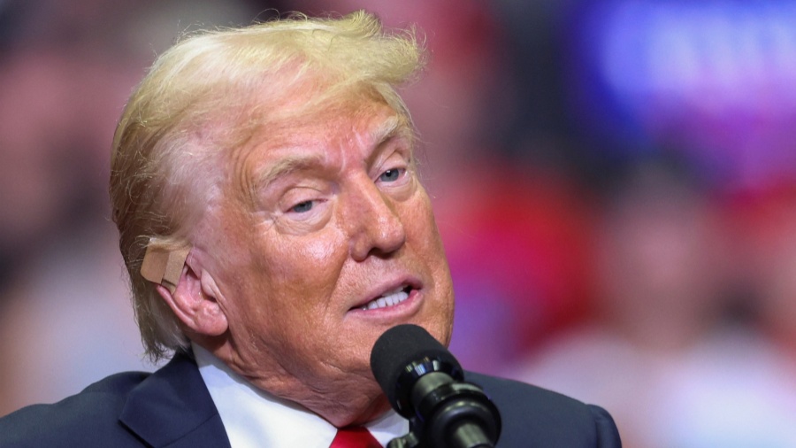 多圖 | 特朗普遭「未遂刺殺」後首次現(xiàn)身密歇根州競(jìng)選集會(huì)