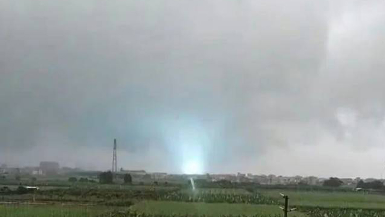 最新通報！廣州南沙發(fā)生龍捲風 無人員傷亡