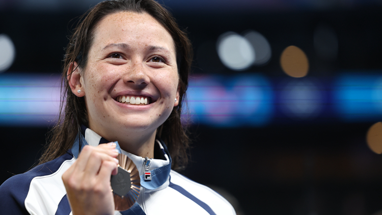 巴黎奧運(yùn)｜行會(huì)非官守議員祝賀何詩(shī)蓓及張家朗分別勇奪銅牌和金牌