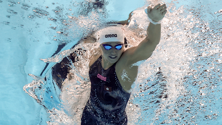 何詩(shī)蓓100自首名晉決賽 周四凌晨2:30力爭(zhēng)第4面獎(jiǎng)牌