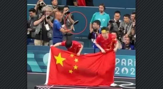 球拍被攝影師意外踩斷 王楚欽回應(yīng)：也許是天意