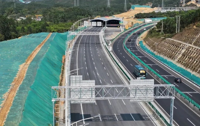 深汕西高速鮜門服務(wù)區(qū)即將關(guān)停 梅隴至洛坑改線段8.1通車