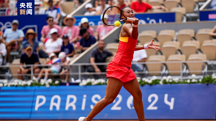 巴黎奧運 | 再次逆轉(zhuǎn)！鄭欽文闖入巴黎奧運會網(wǎng)球女單半決賽