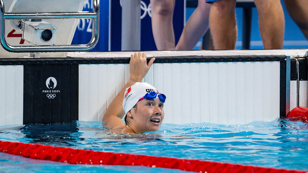 梁君彥代表立法會(huì)恭賀何詩蓓再奪銅牌