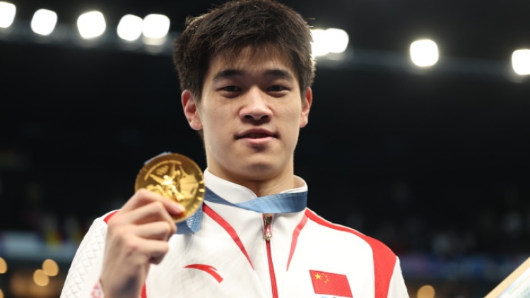 巴黎奧運(yùn) | 潘展樂(lè)：我的這塊金牌，獻(xiàn)給偉大的祖國(guó)！